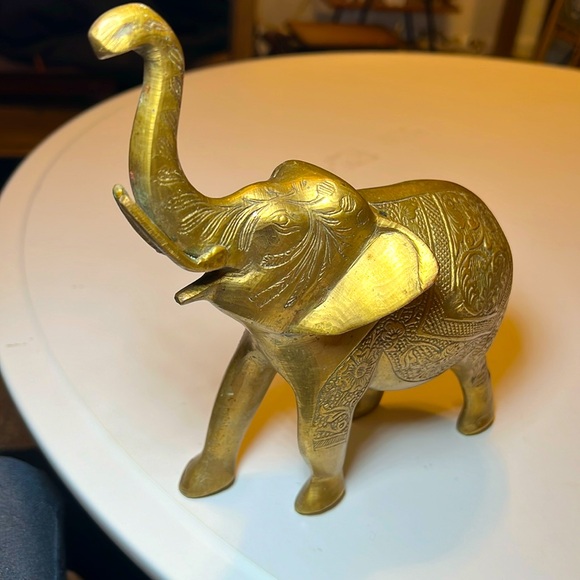 Vintage Other - Vintage boho large gold brass embossed floral elephant figurine